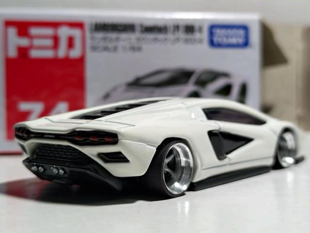【トミカ改】ランボルギニ カウンタック LPI800-4 < ホビー  【トミカ改】ランボルギニ カウンタック LPI800-4 < ホビーの