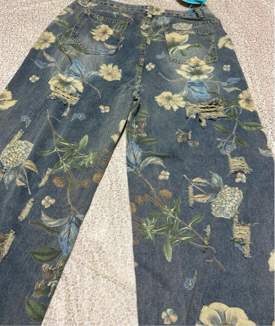 fjpc@_[W@ԕ@u[@傫TCY  t@bV 