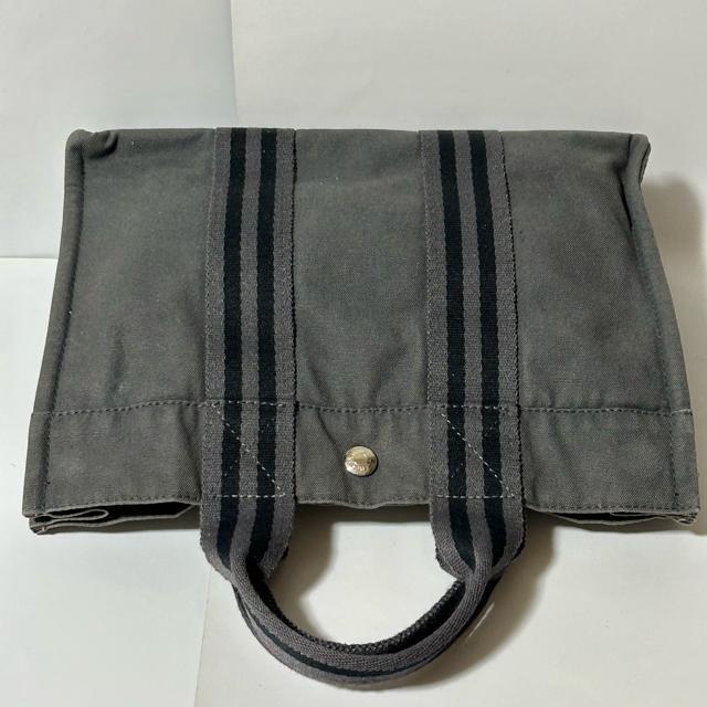 HERMES �t�[���g�D Fourre-Tout �g�[�g�o�b�O PM �O���[ �� �u�����h�� 