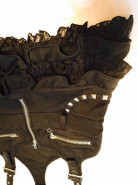 黒サロペットスタッズフリフリ < 女性ファッション 黒サロペットスタッズフリフリ < 女性ファッションの