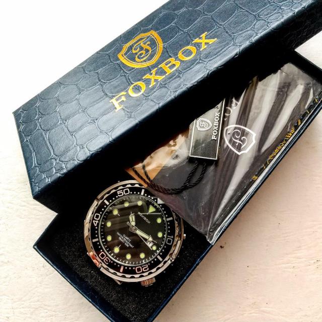 FOXBOX@rv@DIVER TYPE watch@ciʁ@WATER RESISTANTO 50l@ Oa SW~  jANZT[/v 