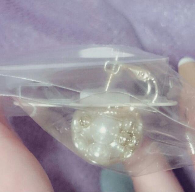 新品未使用 激かわ イヤリング < 女性アクセサリー/時計  新品未使用 激かわ イヤリング < 女性アクセサリー/時計の