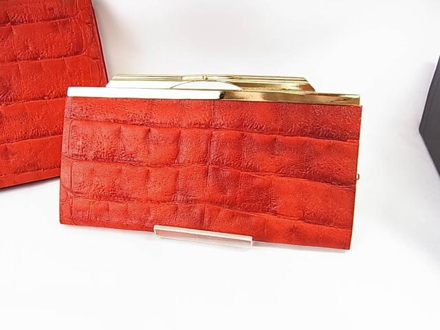 ɔWILDCROCO EMBOSSMENT z ʒP[XNb`obNɂ @O\K}RCP[Xt