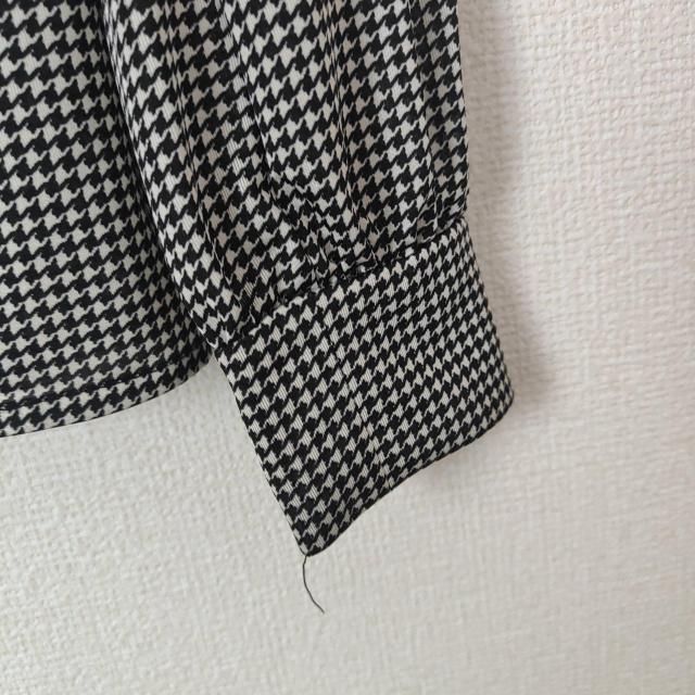 t.m.h. `FbN{uEX M  t@bV 