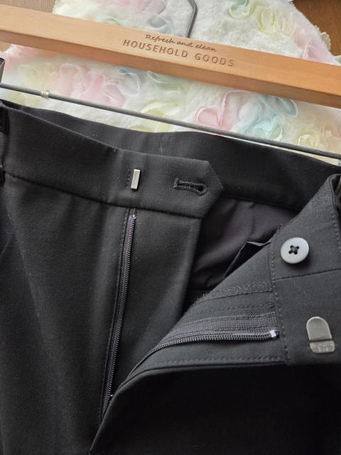 UNIQLOパンツ★シンプルなブラックパンツ < ブランド UNIQLOパンツ★シンプルなブラックパンツ < ブランドの