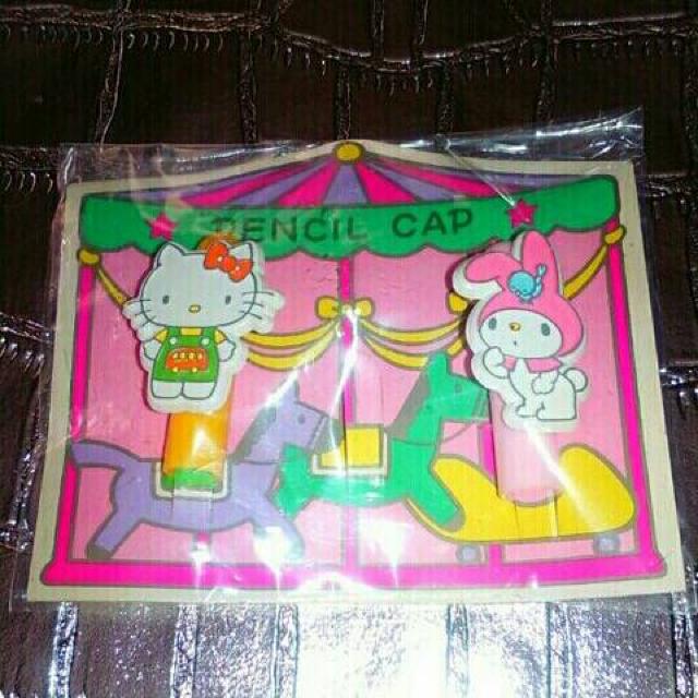 1976 キティ マイメロディ セット キャップ 昭和レトロ サンリオ < おもちゃ  1976 キティ マイメロディ セット キャップ 昭和レトロ サンリオ  < おもちゃの