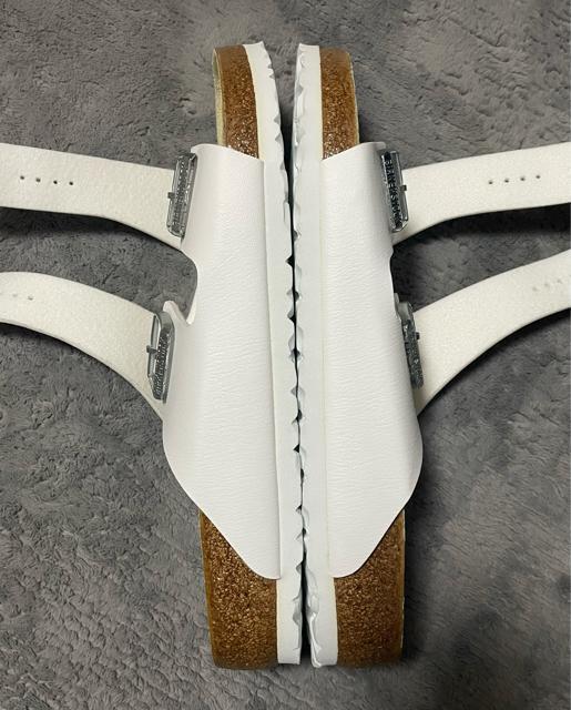 新品 ビルケンシュトック BIRKENSTOCK アリゾナARIZONA メンズ サンダル ホワイト 幅広 レギュラー28.5cm < ブランド  新品 ビルケンシュトック BIRKENSTOCK アリゾナARIZONA メンズ サンダル ホワイト 幅広 レギュラー28.5cm < ブランドの