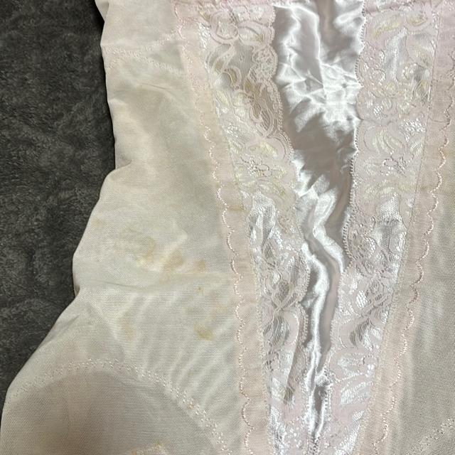 ☆☆☆タンス整理品 衣類 おまとめOK ホームクリーニング済み ボディスーツ 90サイズ シミあり < 女性ファッション  ☆☆☆タンス整理品 衣類 おまとめOK ホームクリーニング済み ボディスーツ 90サイズ シミあり < 女性ファッションの