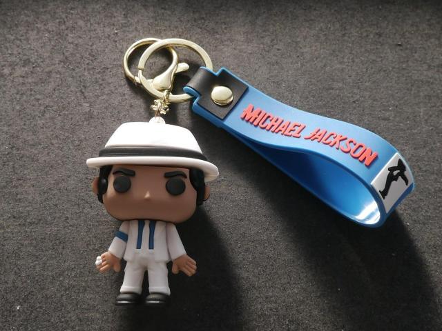 新品 マイケル・ジャクソン フィギュアマスコット キーホルダー バッグチャーム A < 男性ファッション 新品 マイケル・ジャクソン フィギュアマスコット キーホルダー バッグチャーム A < 男性ファッションの