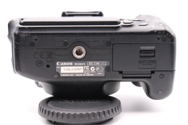 ��l�C�I Canon EOS Kiss X5 �_�u�������Y�Z�b�g �� �Ɠd/AV�� 