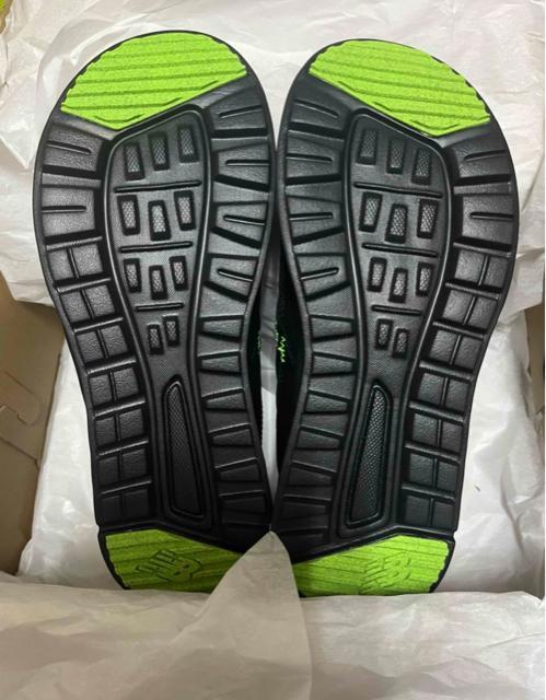 New Balance�X���b�|���V���[�Y(�l�C�J���[) �� �j���t�@�b�V������ 