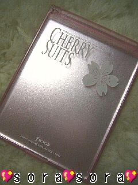 sCHERRY SUITS/t苾~[   /RX/lC 