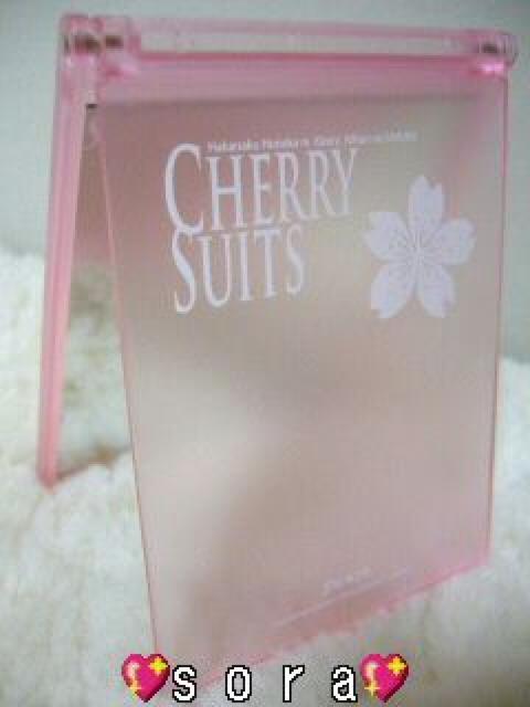 sCHERRY SUITS/t苾~[  /RX/lC 