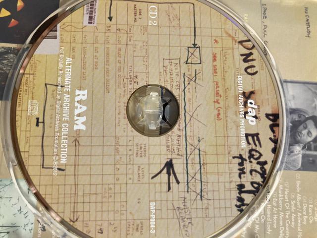 希少 輸入盤 3枚組 ポール・マッカートニー / ラム RAM ALTERNATE ARCHIVESCOLLECTION < タレントグッズ  希少 輸入盤 3枚組 ポール・マッカートニー / ラム RAM ALTERNATE ARCHIVESCOLLECTION < タレントグッズの