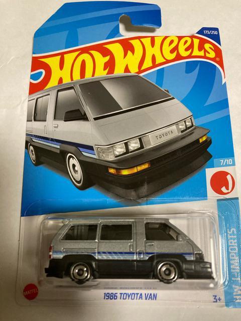 ホットウィール・1986 トヨタバン シルバー(他も出品中) < ホビー  ホットウィール・1986 トヨタバン シルバー(他も出品中)  < ホビーの