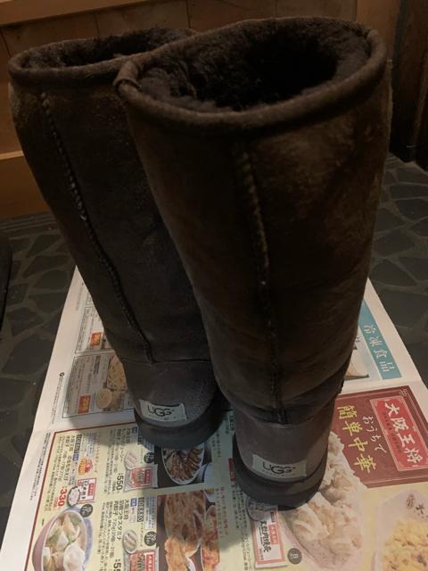 アグ UGGブーツ 茶色 24USサイズ7。送料無料 < ブランド  アグ UGGブーツ 茶色 24USサイズ7。送料無料 < ブランドの