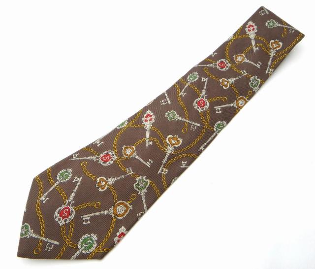 CHANEL シャネル メンズ ネクタイ チェーン キー 鍵柄 シルク100% ブラウン系マルチカラー<USED>【送料無料】 < ブランド CHANEL シャネル メンズ ネクタイ チェーン キー 鍵柄 シルク100% ブラウン系マルチカラー<USED>【送料無料】 < ブランドの