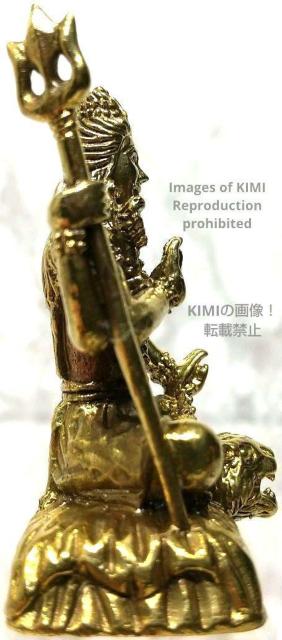 シヴァ座像 高さ 5cm 真鍮製 ヒンドゥ美術 世界の創造、維持、再生を司る最高神 ヨーガ、瞑想、芸術の守護神 トリシューラ(三叉 < ホビー  シヴァ座像 高さ 5cm 真鍮製 ヒンドゥ美術 世界の創造、維持、再生を司る最高神 ヨーガ、瞑想、芸術の守護神 トリシューラ(三叉 < ホビーの