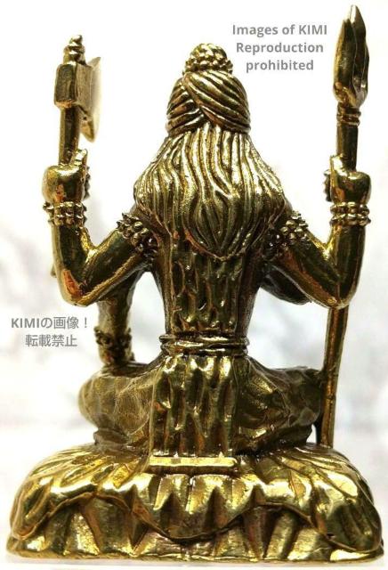 シヴァ座像 高さ 5cm 真鍮製 ヒンドゥ美術 世界の創造、維持、再生を司る最高神 ヨーガ、瞑想、芸術の守護神 トリシューラ(三叉 < ホビー  シヴァ座像 高さ 5cm 真鍮製 ヒンドゥ美術 世界の創造、維持、再生を司る最高神 ヨーガ、瞑想、芸術の守護神 トリシューラ(三叉 < ホビーの