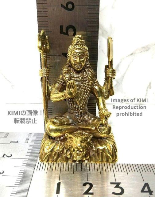 シヴァ座像 高さ 5cm 真鍮製 ヒンドゥ美術 世界の創造、維持、再生を司る最高神 ヨーガ、瞑想、芸術の守護神 トリシューラ(三叉 < ホビー  シヴァ座像 高さ 5cm 真鍮製 ヒンドゥ美術 世界の創造、維持、再生を司る最高神 ヨーガ、瞑想、芸術の守護神 トリシューラ(三叉 < ホビーの