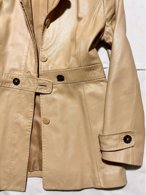 新品 近い 美品 Gara 高級 柔らか 羊革 ラム レザー ジャケット コート L ベージュ 冬 アウター シンプル コンサバ系 < 女性ファッション  新品 近い 美品 Gara 高級 柔らか 羊革 ラム レザー ジャケット コート L ベージュ 冬 アウター シンプル コンサバ系 < 女性ファッションの