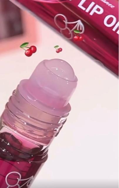 フルーツリップオイル 4本セット ロールオンタイプ・保湿リップローション < 香水/コスメ/ネイル フルーツリップオイル 4本セット ロールオンタイプ・保湿リップローション < 香水/コスメ/ネイルの