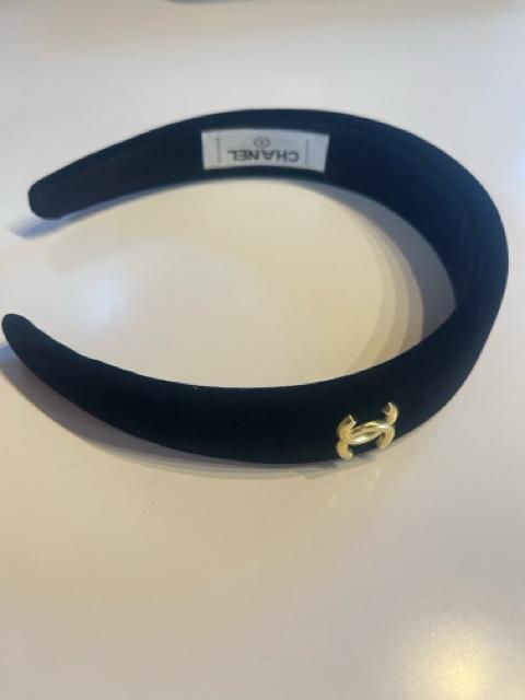 CHANEL �V���l�� �m�x���e�B ���B���e�[�W�@�J�`���[�V���@�w�A�A�N�Z�T���[ �� �u�����h�� 