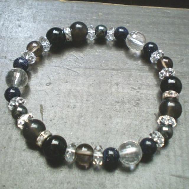 アイスオブシディアンxオニキスxブルーゴールドストーン < 女性アクセサリー/時計 アイスオブシディアンxオニキスxブルーゴールドストーン < 女性アクセサリー/時計の