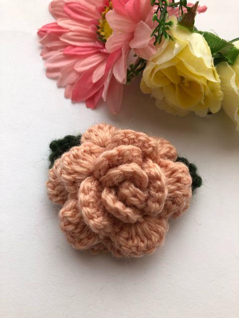 ハンドメイド ブローチ コサージュ 薔薇 ウール ピーチ axes好き < 女性ファッション  ハンドメイド ブローチ コサージュ 薔薇 ウール ピーチ axes好き < 女性ファッションの