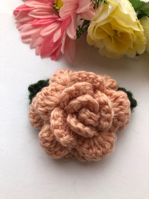 ハンドメイド ブローチ コサージュ 薔薇 ウール ピーチ axes好き < 女性ファッション  ハンドメイド ブローチ コサージュ 薔薇 ウール ピーチ axes好き < 女性ファッションの