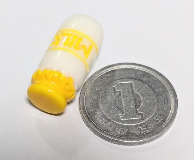 ミニチュア★牛乳瓶@★イエロー★ミルク★MILK★色違いあります♪ドールハウスに★ < おもちゃ  ミニチュア★牛乳瓶@★イエロー★ミルク★MILK★色違いあります♪ドールハウスに★ < おもちゃの