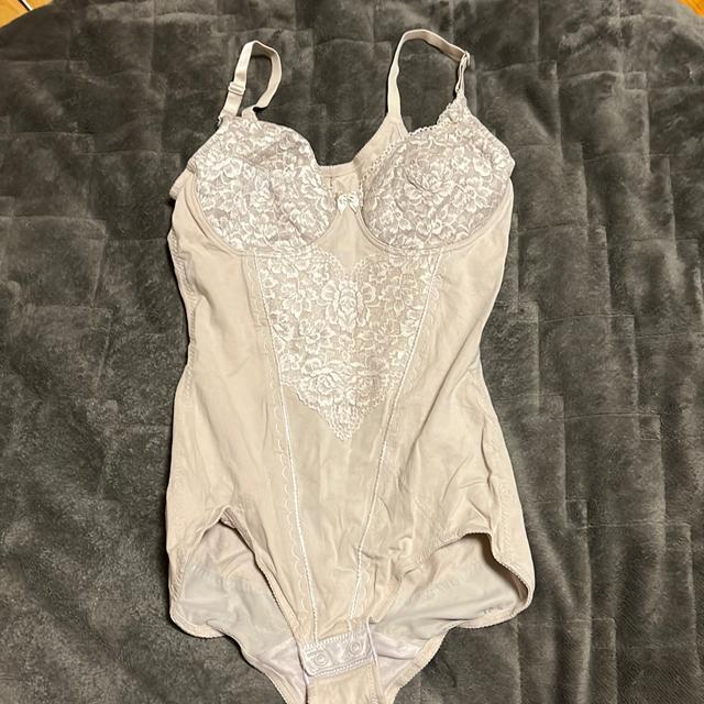 ^Xi@ߗށ@܂ƂOK z[N[jOς݁@{fBX[c@x[W@B85LL 