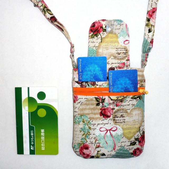 ◆クラシカルハート・薔薇・蝶×パステルグリーン系◆スマホポシェット ショルダー ポーチ < 女性ファッション ◆クラシカルハート・薔薇・蝶×パステルグリーン系◆スマホポシェット ショルダー ポーチ < 女性ファッションの