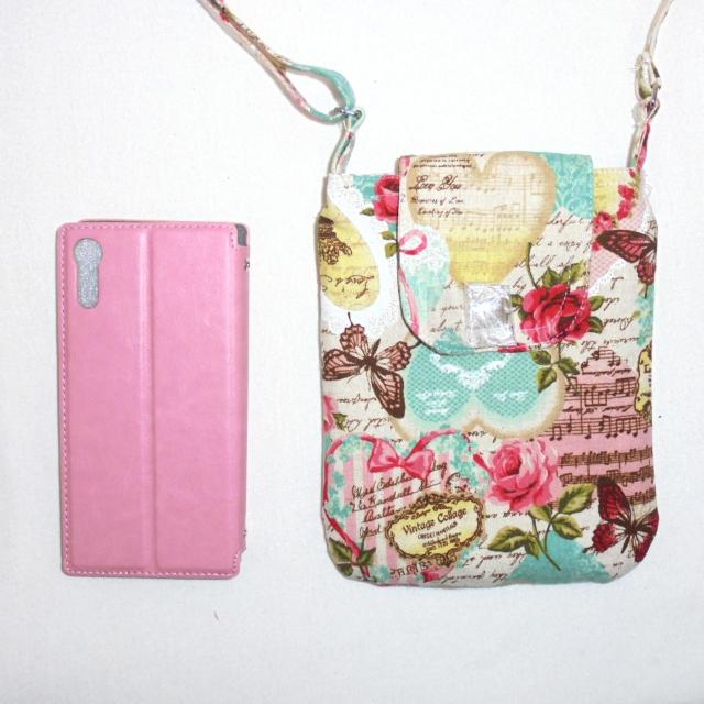 ◆クラシカルハート・薔薇・蝶×パステルグリーン系◆スマホポシェット ショルダー ポーチ < 女性ファッション ◆クラシカルハート・薔薇・蝶×パステルグリーン系◆スマホポシェット ショルダー ポーチ < 女性ファッションの