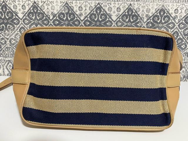 【良品】BALLY バリー ハンドバッグ ショルダーバッグ 肩掛け ブラック < ブランド  【良品】BALLY バリー ハンドバッグ ショルダーバッグ 肩掛け ブラック < ブランドの