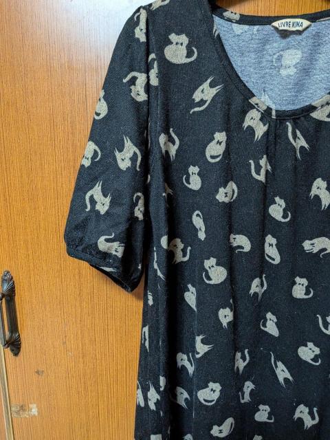 H ねこちゃん模様のチュニック < 女性ファッション  H ねこちゃん模様のチュニック < 女性ファッションの