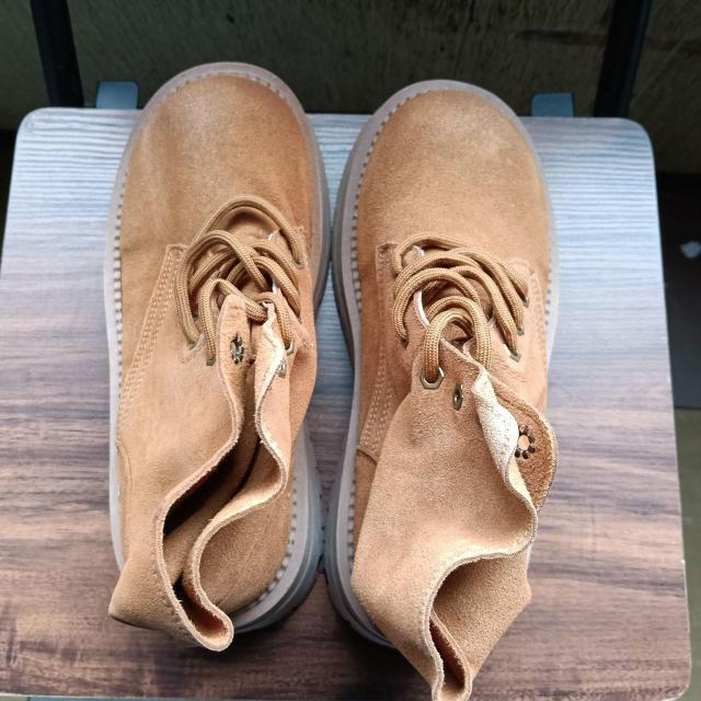 新品 23.5cm ブーツ スニーカー シューズ 靴 ブラウン レディース < 女性ファッション  新品 23.5cm ブーツ スニーカー シューズ 靴 ブラウン レディース < 女性ファッションの