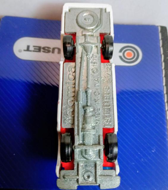 トミカ黒箱当時もの1979中国製いすゞ献血車中古 < ホビー トミカ黒箱当時もの1979中国製いすゞ献血車中古 < ホビーの