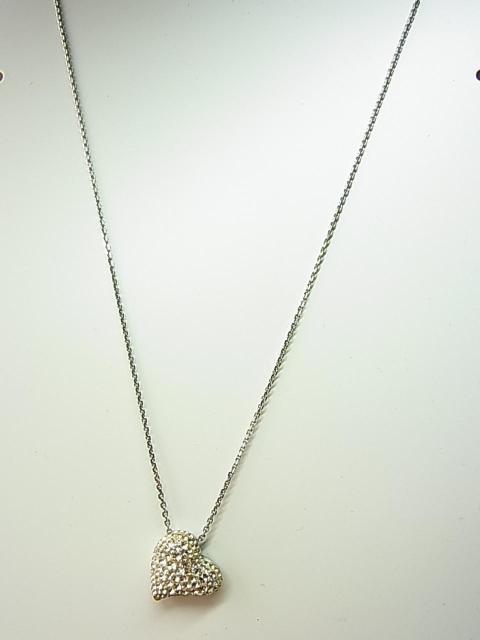 �y���K���i��L�z�X�����t�X�L�[ �n�[�g�N���X�^�� �@�l�b�N���X �� �u�����h�� 