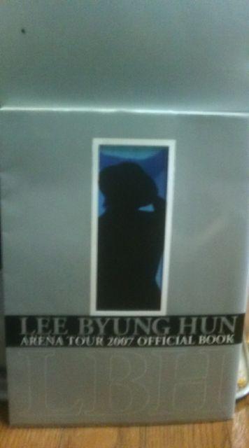 �C�E�r�����z���ʐ^�������ς�2007.ARENA TOUR/OFFICIAl BOOK  �� �^�����g�O�b�Y�� 