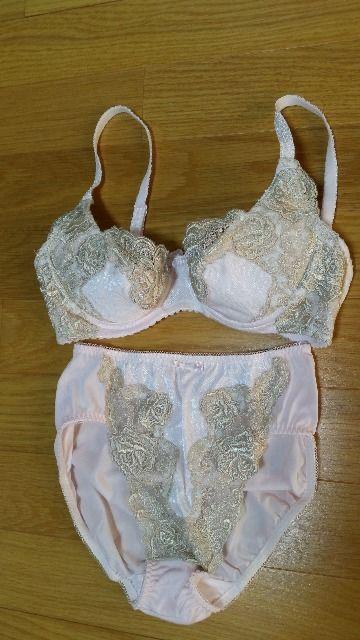 |[@\tBJ@uW[V[cZbg@@؃[X@B70   uh 