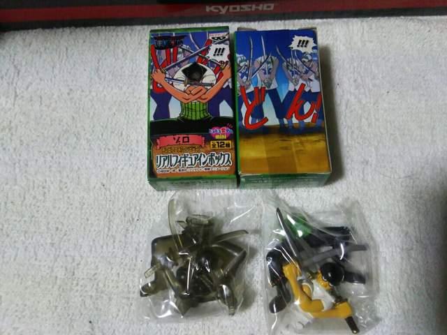 バンプレスト '03 リアルフィギュアインボックス ワンピース ゾロ 三刀流 カラー クリアVer. < アニメ/コミック/キャラクター バンプレスト '03 リアルフィギュアインボックス ワンピース ゾロ 三刀流 カラー クリアVer. < アニメ/コミック/キャラクターの