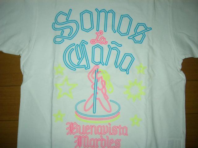 新品MARBLESマーブルズ×BUENA VISTAコラボTシャツS白TMT < ブランド 新品MARBLESマーブルズ×BUENA VISTAコラボTシャツS白TMT < ブランドの