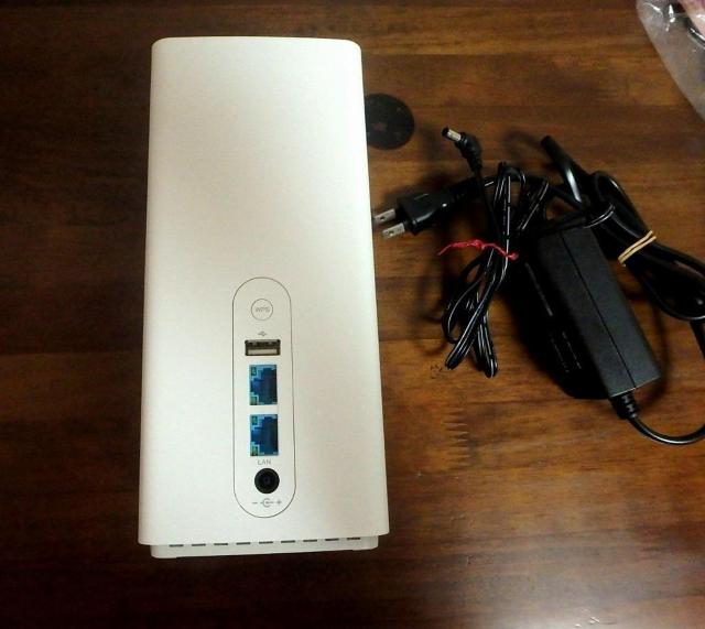 ★SoftBank ソフトバンク Air エアーターミナル3 B610s-79a 中古 Wi-Fi 無線LAN 中古通電確認済 < PC本体/周辺機器  ★SoftBank ソフトバンク Air エアーターミナル3 B610s-79a 中古 Wi-Fi 無線LAN 中古通電確認済  < PC本体/周辺機器の