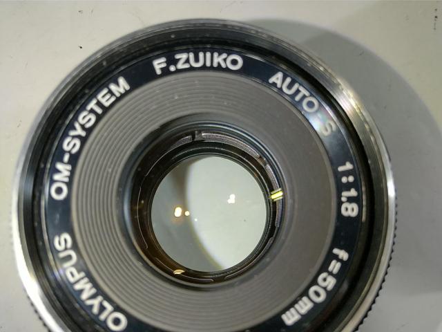 OLYMPUS OM 10 ���i + ZUIKO 50mm 1:1.8 �� �Ɠd/AV�� 