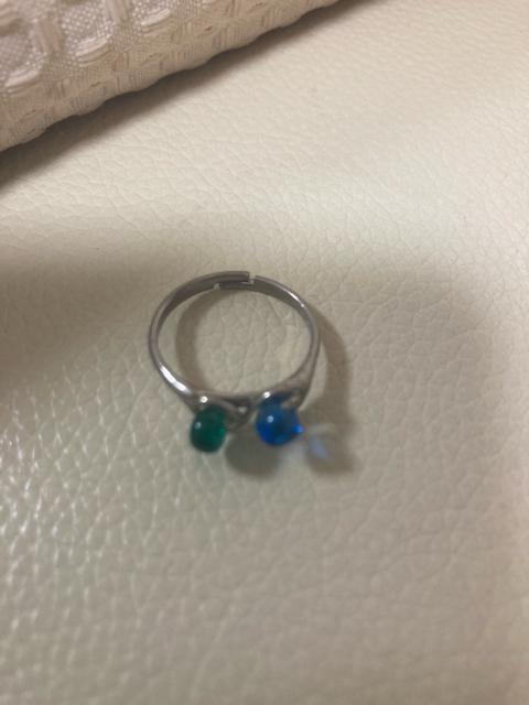 1653.ガラス玉付き指輪☆フリーサイズ < 女性アクセサリー/時計  1653.ガラス玉付き指輪☆フリーサイズ  < 女性アクセサリー/時計の