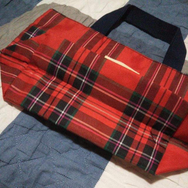 未使用新品 トラディショナルウェザーウェア チェックミニトートバッグ赤 オレンジ系 バッグインバッグ ミニバッグ 送料無料即決 < 女性ファッション  未使用新品 トラディショナルウェザーウェア チェックミニトートバッグ赤 オレンジ系 バッグインバッグ ミニバッグ 送料無料即決 < 女性ファッションの