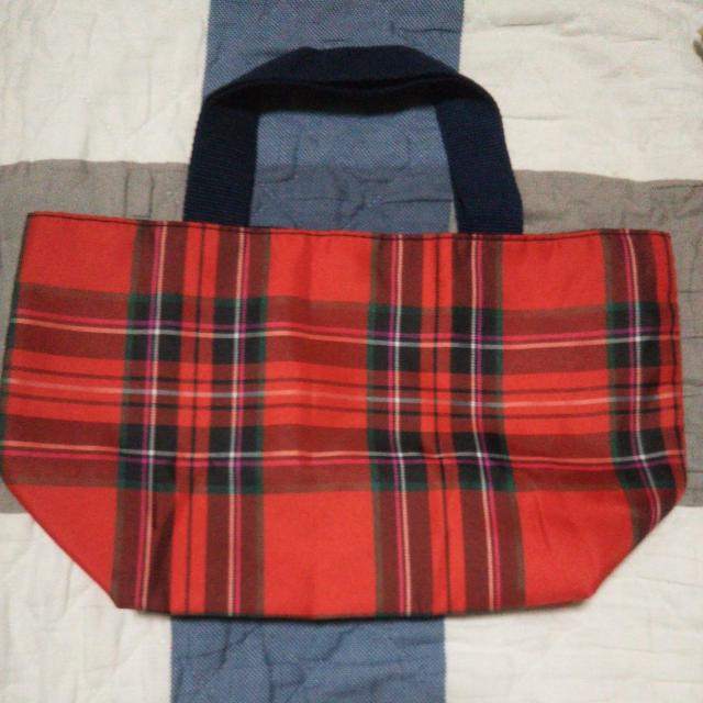 未使用新品 トラディショナルウェザーウェア チェックミニトートバッグ赤 オレンジ系 バッグインバッグ ミニバッグ 送料無料即決 < 女性ファッション  未使用新品 トラディショナルウェザーウェア チェックミニトートバッグ赤 オレンジ系 バッグインバッグ ミニバッグ 送料無料即決 < 女性ファッションの