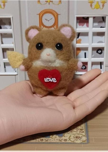 羊毛フェルト love♥のハムスターとハチ猫ちゃん(お魚付き) 2点 < ペット/手芸/園芸 羊毛フェルト love♥のハムスターとハチ猫ちゃん(お魚付き) 2点 < ペット/手芸/園芸の