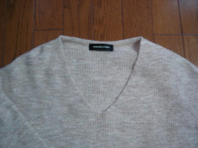 ★クイーンズコート シンプルVネックニット★着用1度!マフラー付き < ブランド ★クイーンズコート シンプルVネックニット★着用1度!マフラー付き < ブランドの